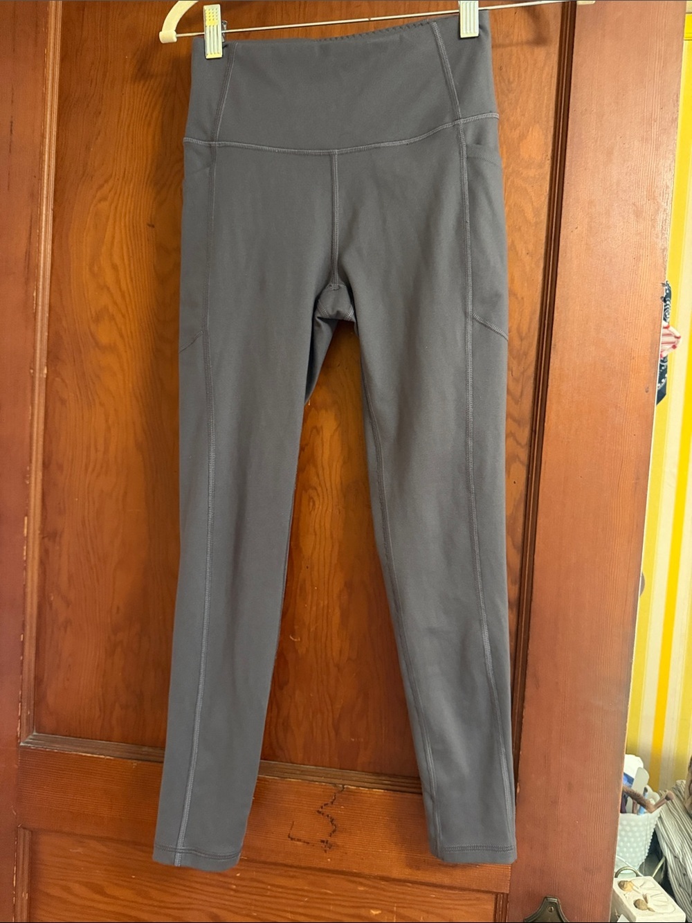 Victoria's Secret Purple Gray Workout Leggings Size 2